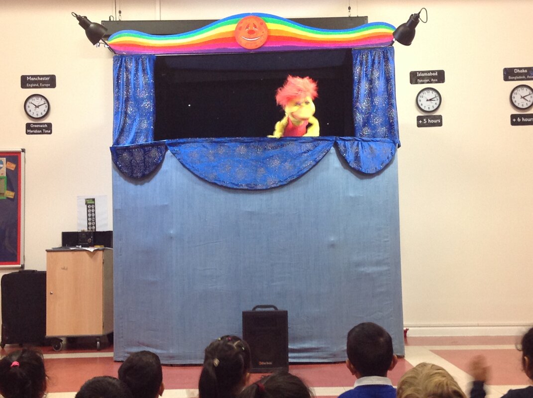 Image of Puppet Show for Reception and Nursery